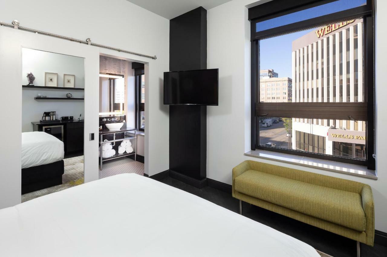 Hotel On Phillips Sioux Falls Eksteriør billede