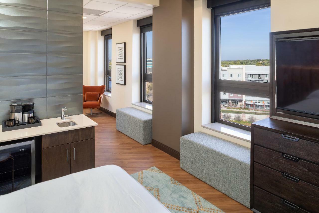 Hotel On Phillips Sioux Falls Eksteriør billede
